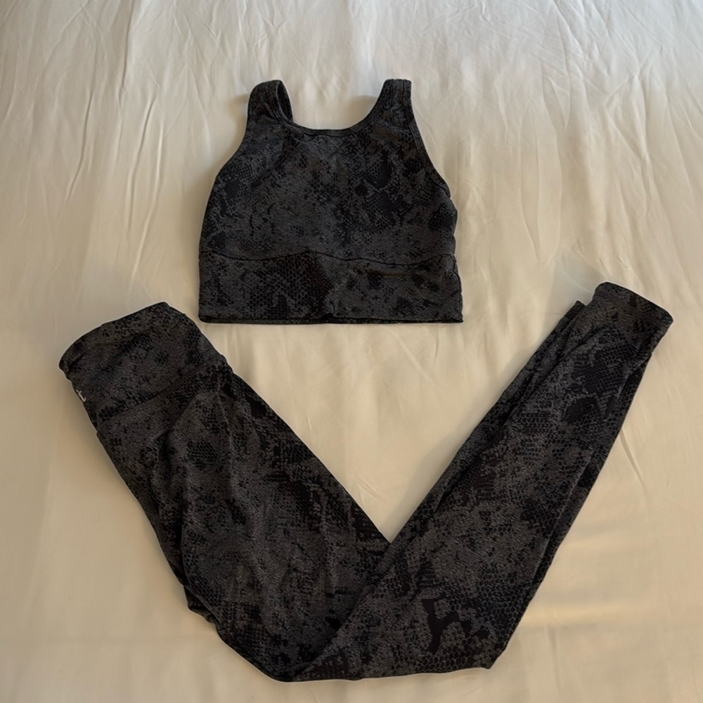 Strut! Workout Set